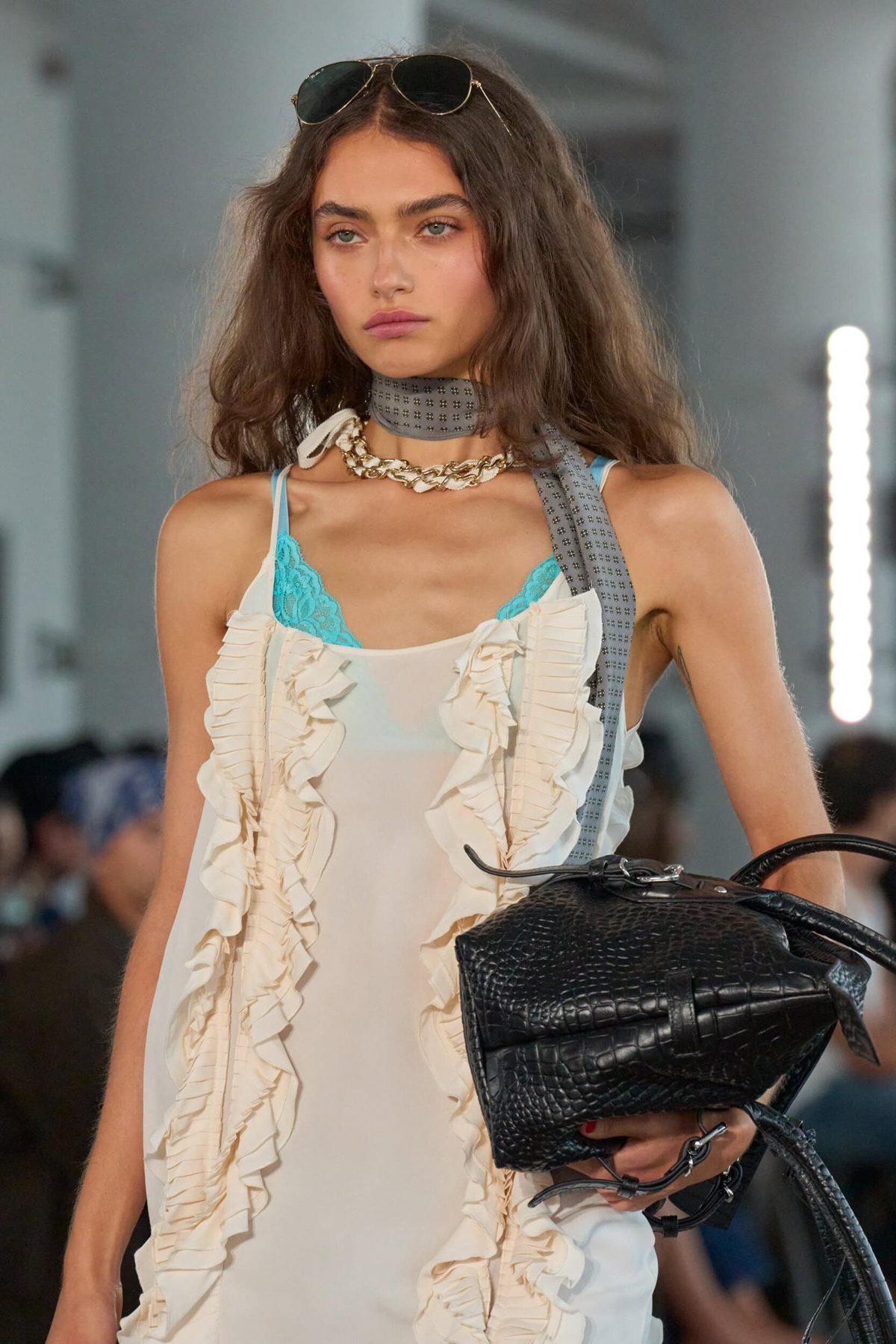 Close-up beauty detail of loose waves, 7 For All Mankind Spring 2027 show